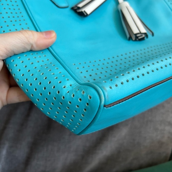 COACH Legacy Tanner perforated bright blue bag - Picture 7 of 11